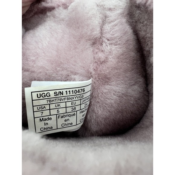 UGG Boots Size 7 Classic Fur  Sherpa Cuff‎ Pink Crystal Festival Boho Coquette - Picture 12 of 12